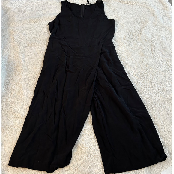 Eileen Fisher Solid Black Tencel Cropped Jumpsuit Small Pockets - Picture 1 of 7